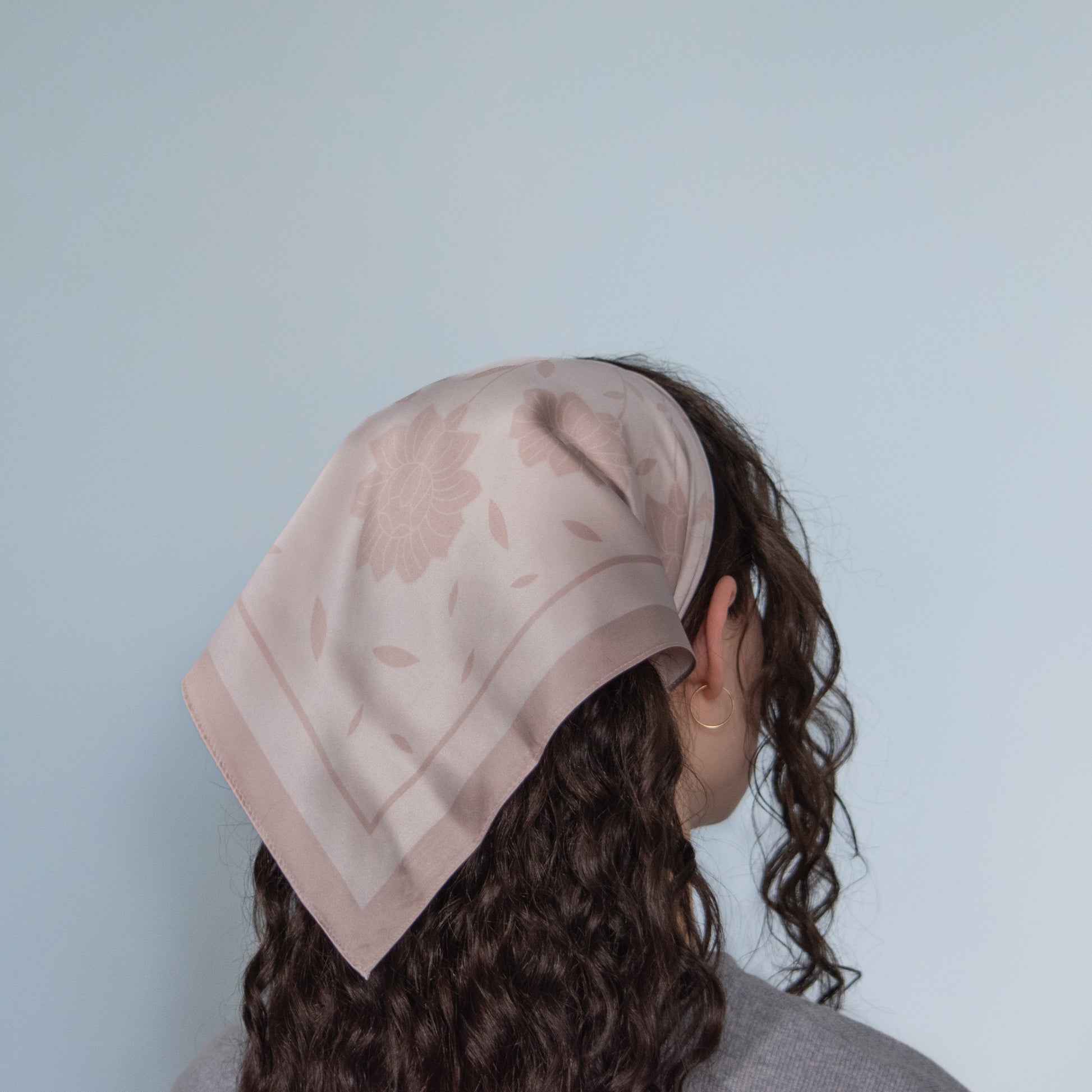 Model wearing Mulberry Silk Scarf in Gyöngy.